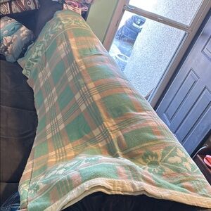 Beacon Vintage Green, Cream & Brown Plaid Camp Blanket 1940s 1950s Size 70”x70”